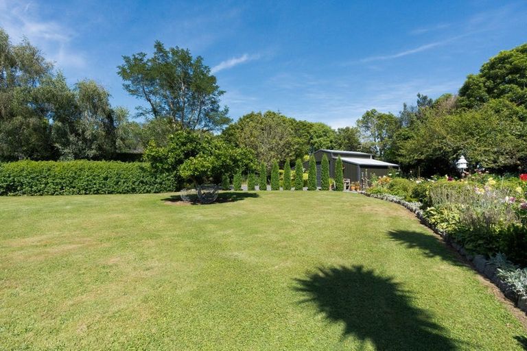 Photo of property in 184 Gladstone Road, Levin, 5571