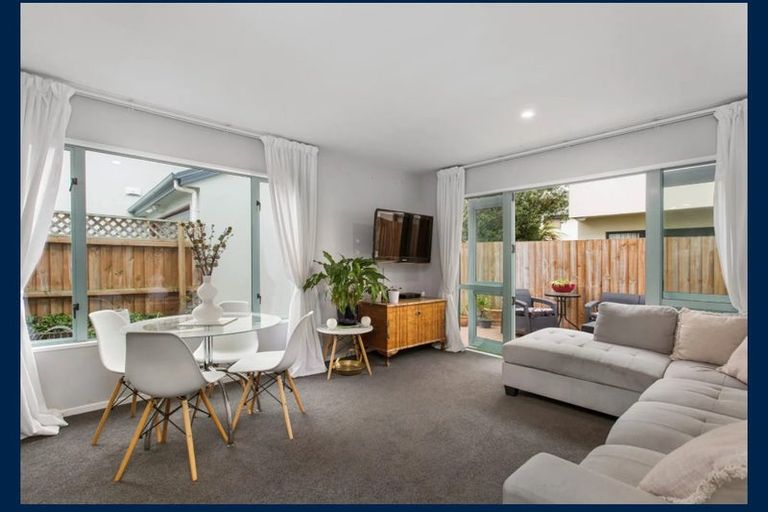 Photo of property in 5/19 Longley Place, Addington, Christchurch, 8024