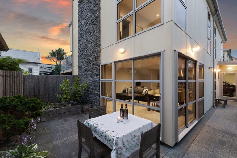 Photo of property in 4 Elderwood Lane, Edgeware, Christchurch, 8013