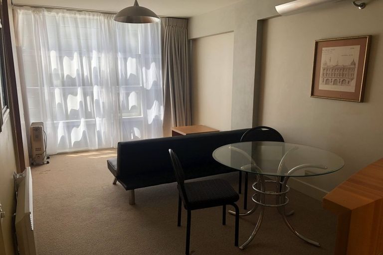 Photo of property in St Pauls Apartments, 63/43u Mulgrave Street, Thorndon, Wellington, 6011