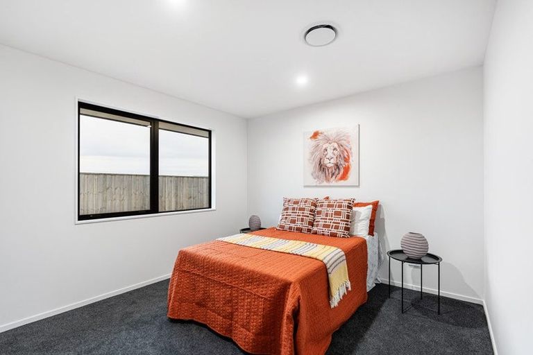 Photo of property in 36 Coach Way, Rolleston, 7614