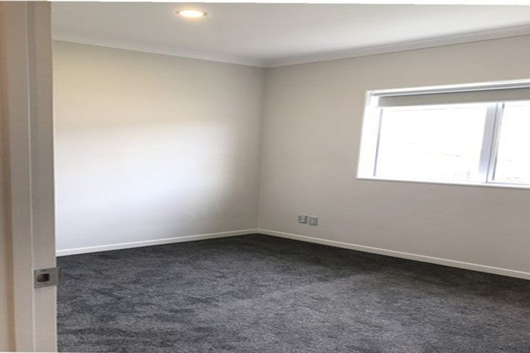 Photo of property in 17 Carrickdawson Drive, Flat Bush, Auckland, 2019