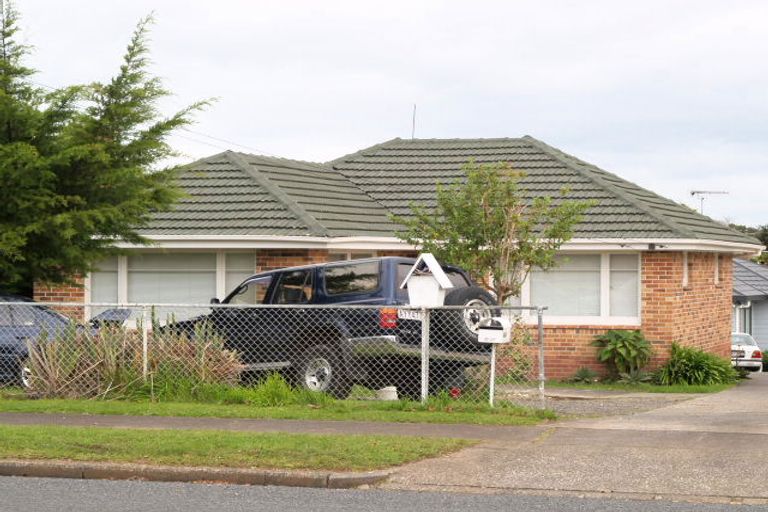 Photo of property in 2/46 Graeme Avenue, Mangere East, Auckland, 2024