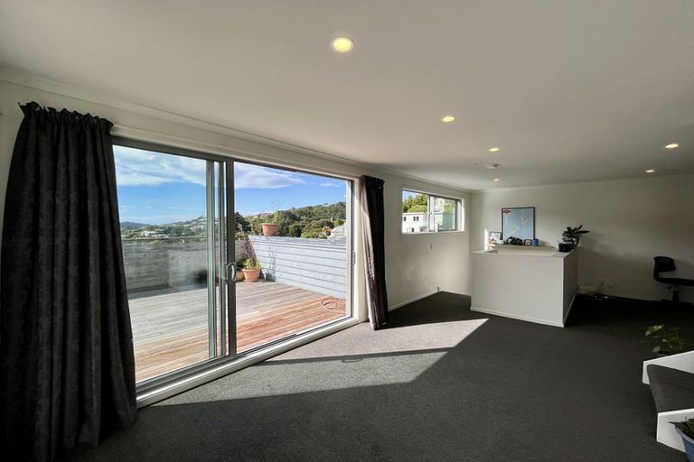 Photo of property in 127u2 Raroa Road, Aro Valley, Wellington, 6012