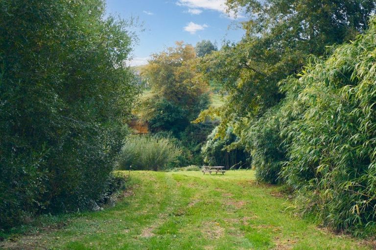 Photo of property in 80 Hampson Place, Hamurana, Rotorua, 3072