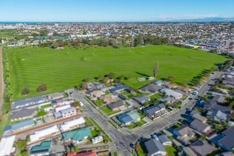 Photo of property in 11 Pringle Street, Waimataitai, Timaru, 7910