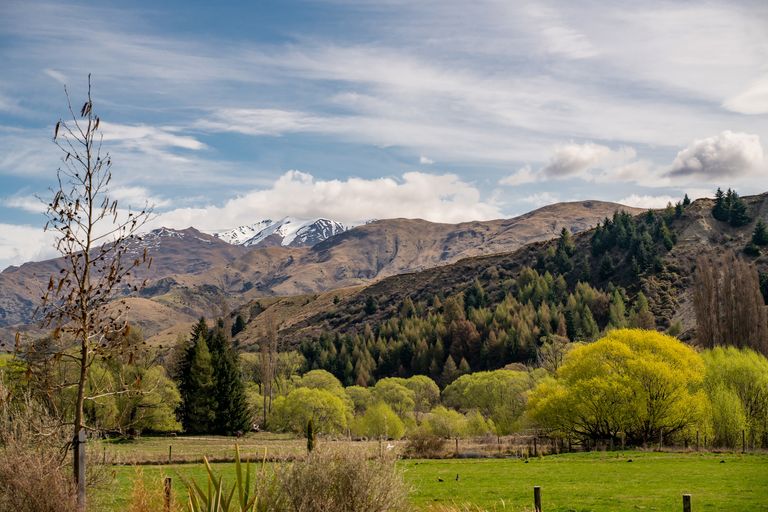 Photo of property in 930 Mount Barker Road, Wanaka, 9382