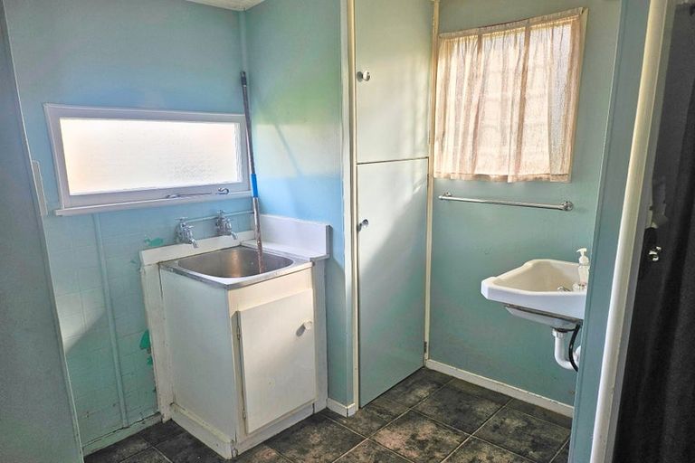 Photo of property in 341 Wicksteed Street, Whanganui, 4500