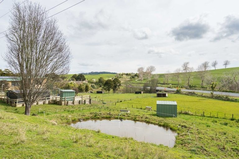 Photo of property in 8 Huarau Station Road, Maungaturoto, 0583