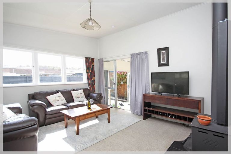 Photo of property in 66a Nash Parade, Foxton Beach, Foxton, 4815