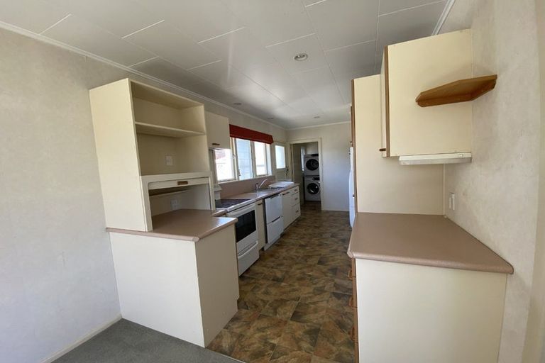Photo of property in 12 Palmerston Road, Havelock North, 4130