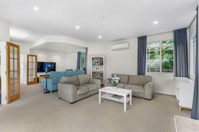 Photo of property in 1/6 Campbell Road, Takapuna, Auckland, 0622