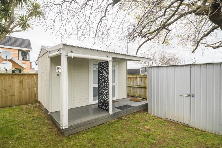 Photo of property in 5 Phillip Street, Terrace End, Palmerston North, 4410