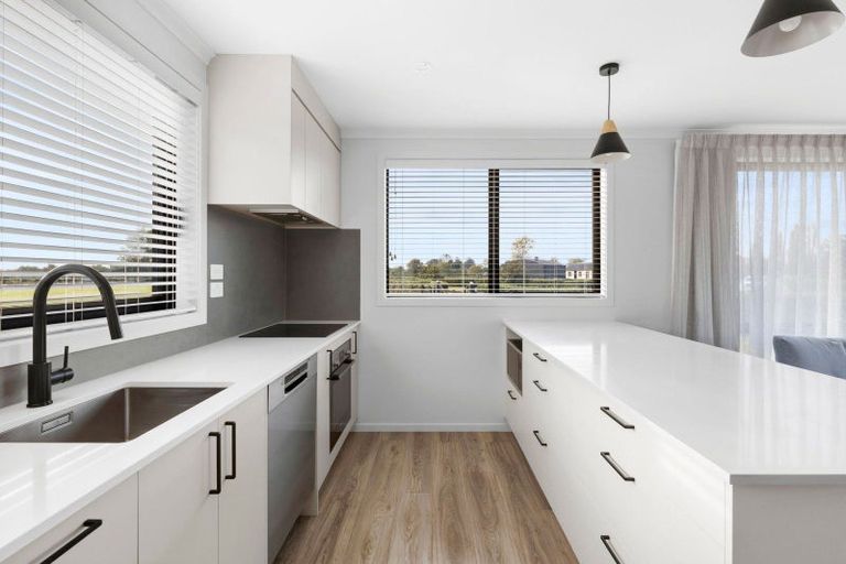 Photo of property in 11 Millpark Lane, Matangi, Hamilton, 3287