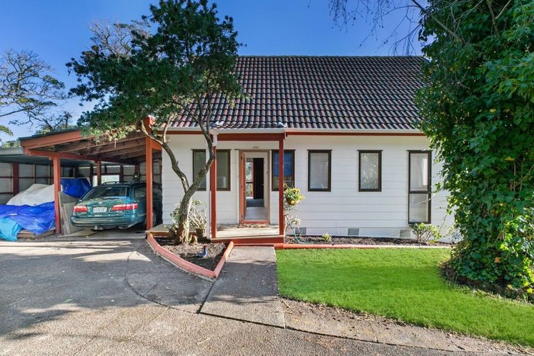 Photo of property in 2/133b Manuka Road, Bayview, Auckland, 0629