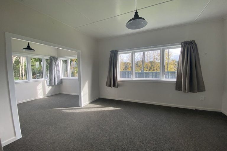 Photo of property in 219 Forestry Road, Waitoki, Kaukapakapa, 0871