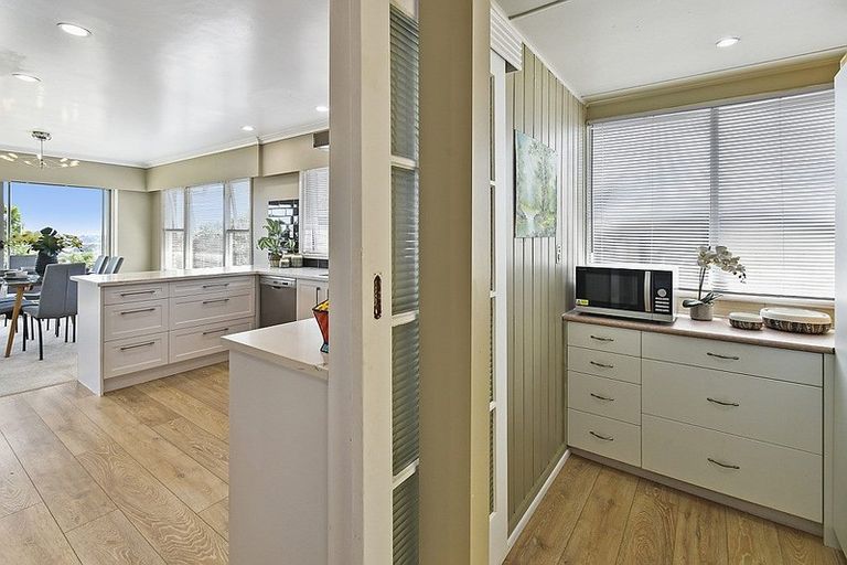 Photo of property in 8 Hamlet Place, Pukekohe, 2120