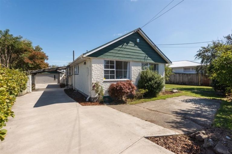 Photo of property in 64 Gainsborough Street, Hoon Hay, Christchurch, 8025