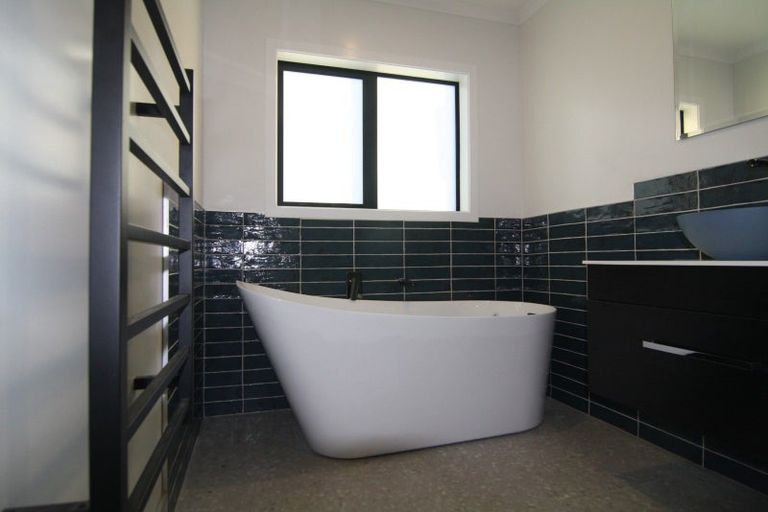 Photo of property in 14 Truebridge Drive, Waitarere, Levin, 5510