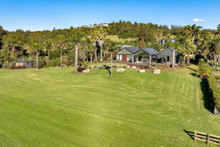Photo of property in 20 Titoki Lane, Whangamata, 3691