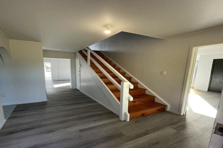 Photo of property in 306 Don Buck Road, Massey, Auckland, 0614