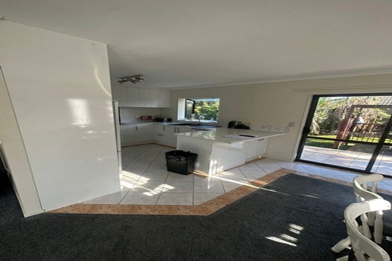 Photo of property in 650 Massey Road, Mangere, Auckland, 2022