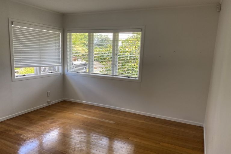 Photo of property in 95 Kervil Avenue, Te Atatu Peninsula, Auckland, 0610