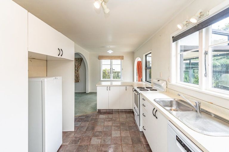 Photo of property in 62 Parkes Avenue, Saint Johns Hill, Whanganui, 4501