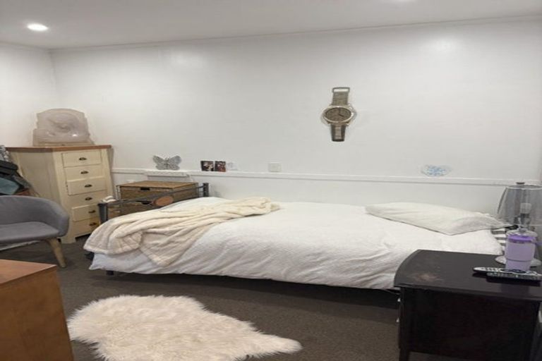 Photo of property in 705 Massey Street, Akina, Hastings, 4122