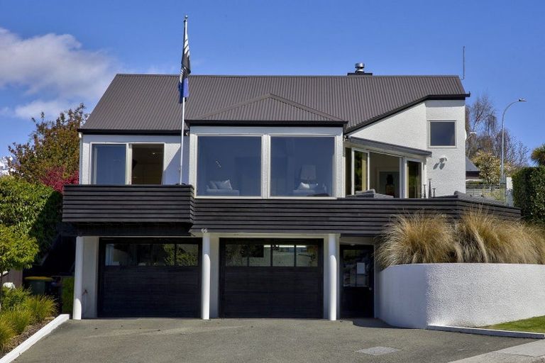 Photo of property in 66 Hensman Road, Queenstown, 9300