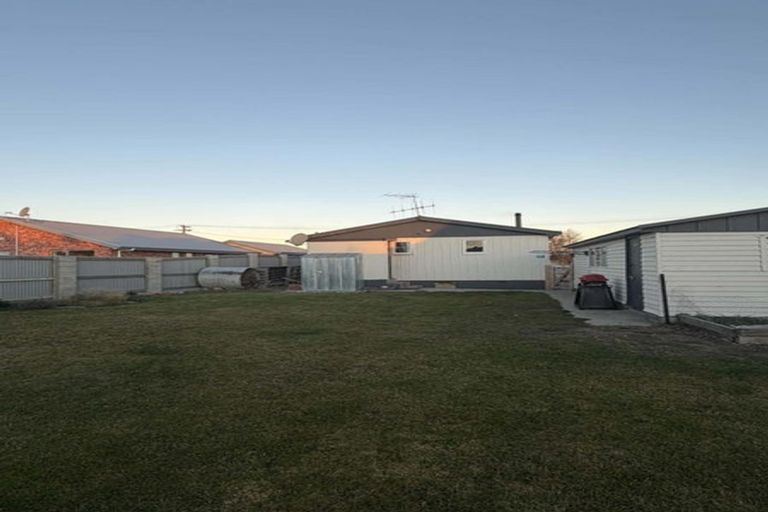 Photo of property in 12 Stafford Street, Ranfurly, 9332