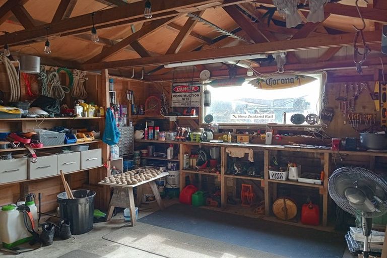 Photo of property in 4 Carlyle Street, Tuatapere, 9620