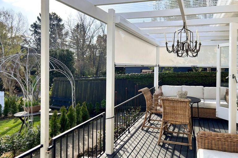 Photo of property in 97 James Cook Street, Havelock North, 4130