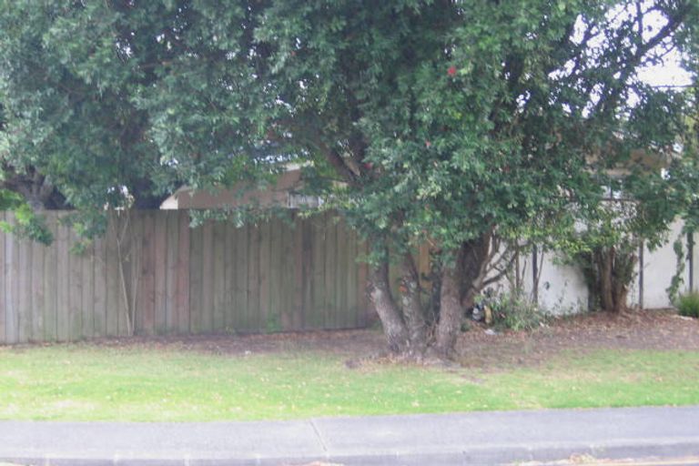 Photo of property in 1/30 Lingfield Street, Glenfield, Auckland, 0629