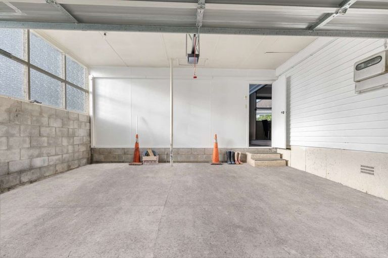 Photo of property in 1 Clyde Street, Utuhina, Rotorua, 3015