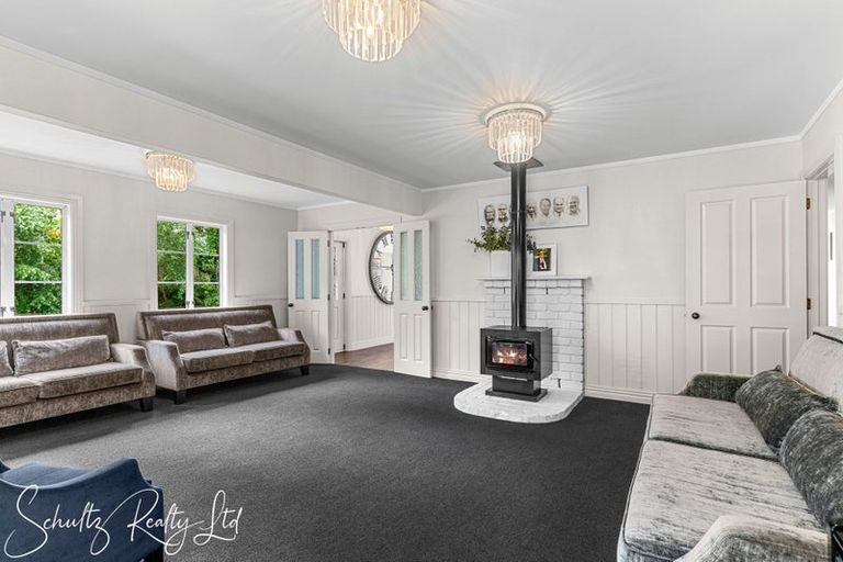 Photo of property in 3251 Paparoa-oakleigh Road, Paparoa, 0571