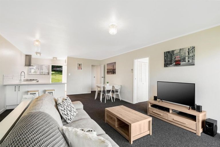 Photo of property in 2/131 Glamorgan Drive, Torbay, Auckland, 0630