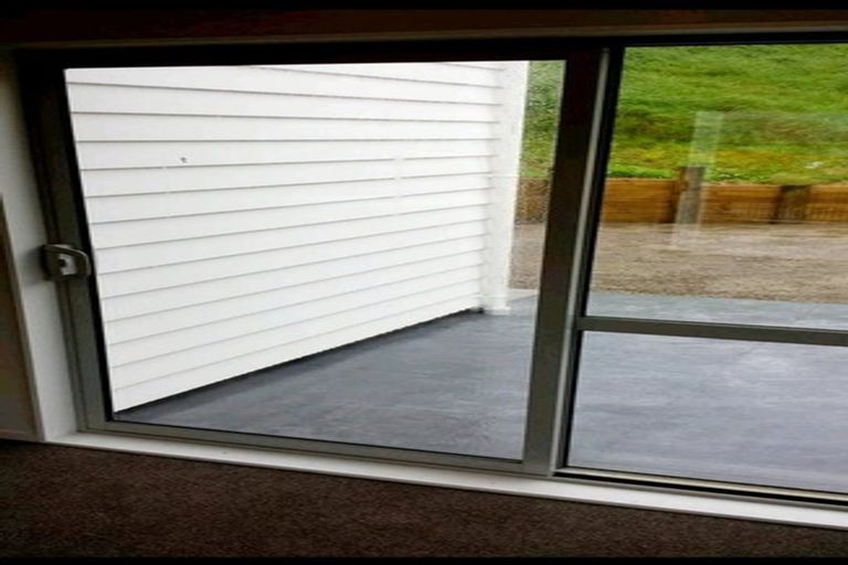 Photo of property in 43 Melksham Drive, Churton Park, Wellington, 6037