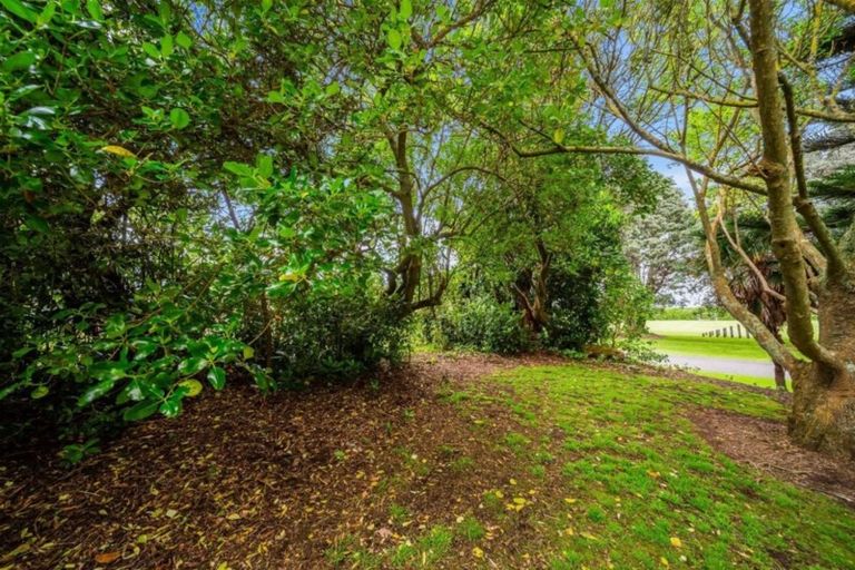 Photo of property in 21 Manawapou Road, Hawera, 4610