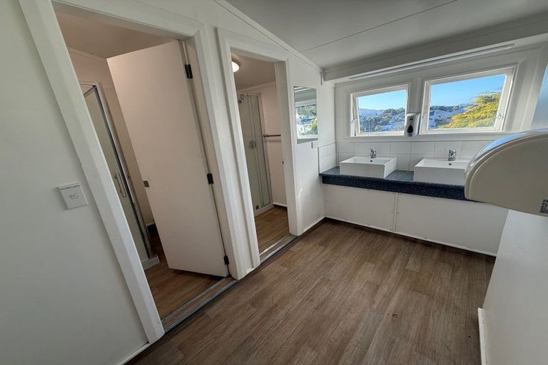 Photo of property in Rowena Hostel, 61 Ellice Street, Mount Victoria, Wellington, 6011