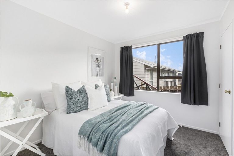 Photo of property in 88 Leeward Drive, Whitby, Porirua, 5024