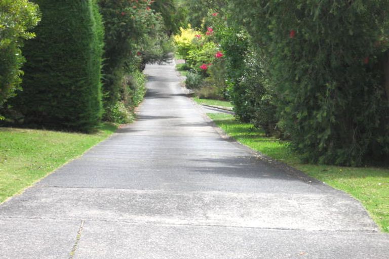 Photo of property in 144 Weatherly Road, Torbay, Auckland, 0630