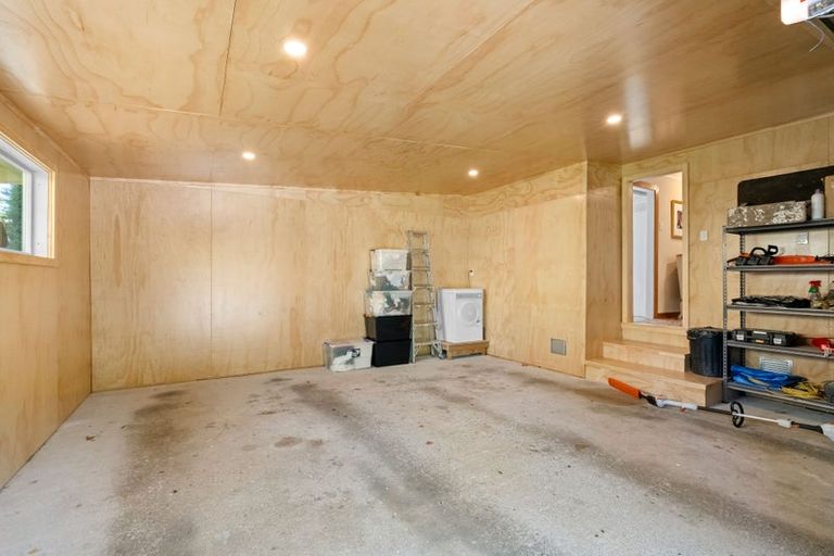 Photo of property in 184 Gladstone Road, Levin, 5571