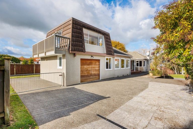 Photo of property in 917 Upper Main Street, Roslyn, Palmerston North, 4414