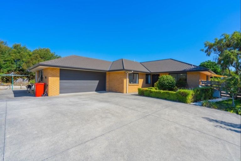 Photo of property in 23 Jacks Bush Road, Waikanae, 5391