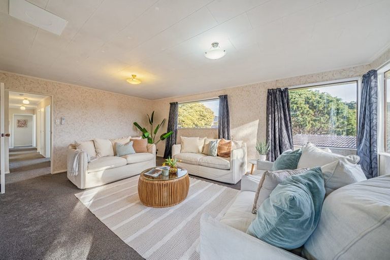 Photo of property in 2 Anchor Lane, Whitby, Porirua, 5024