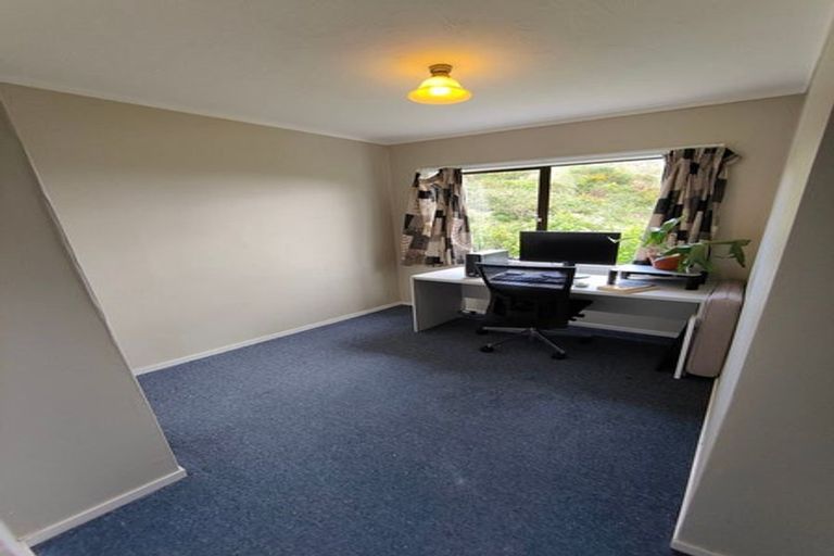 Photo of property in 129 Jamaica Drive, Grenada North, Wellington, 5028