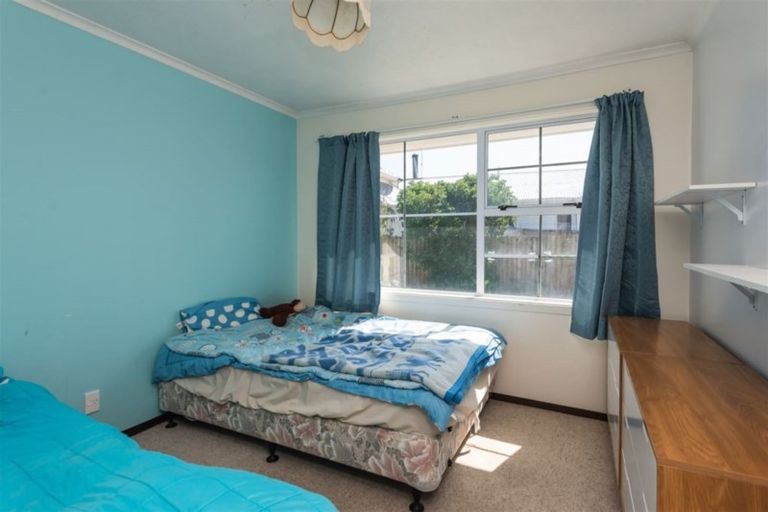 Photo of property in 64 Gainsborough Street, Hoon Hay, Christchurch, 8025