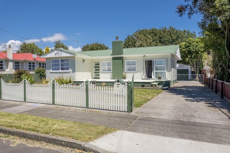 Photo of property in 4 Parsons Avenue, Levin, 5510