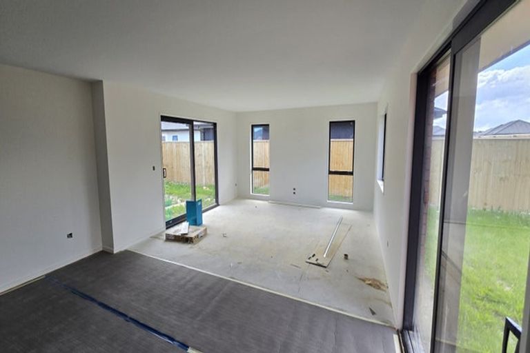 Photo of property in 22 Hunt Road, Rolleston, 7615